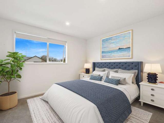 Townhouse for sale in Canterbury