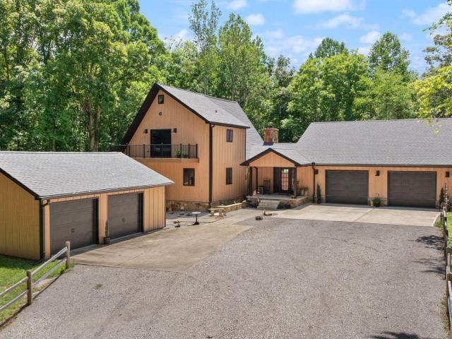 House for sale in Science Hill, Kentucky