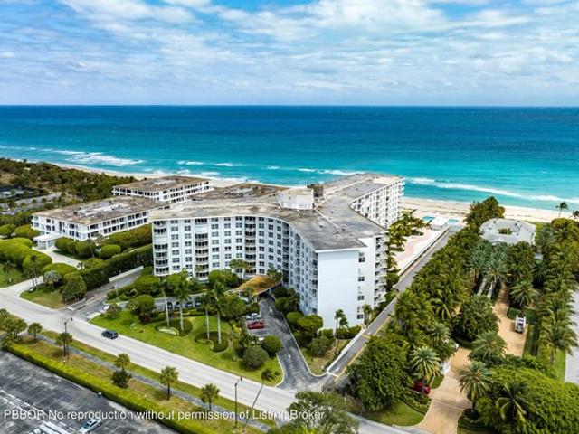 Condo for sale in Palm Beach, Florida