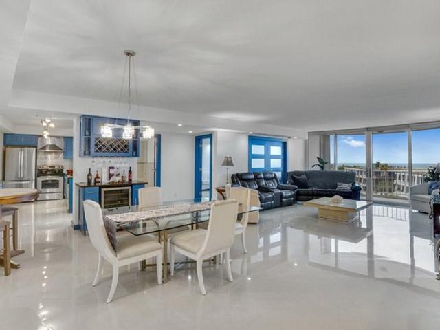 Condo for sale in Palm Beach, Florida