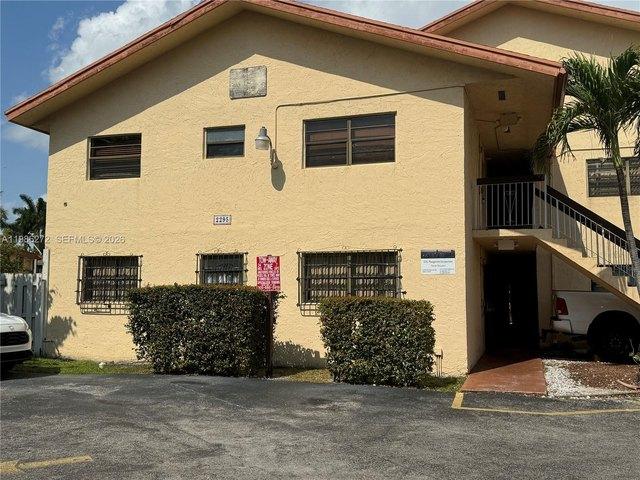 Condo for sale in Hialeah, Florida
