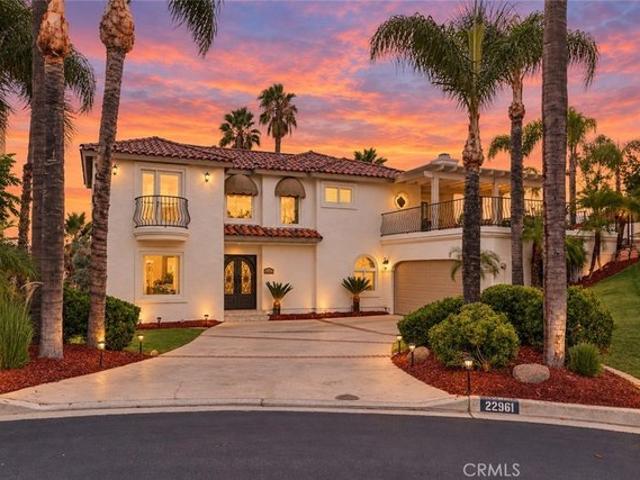 House for sale in Canyon Lake, Riverside County