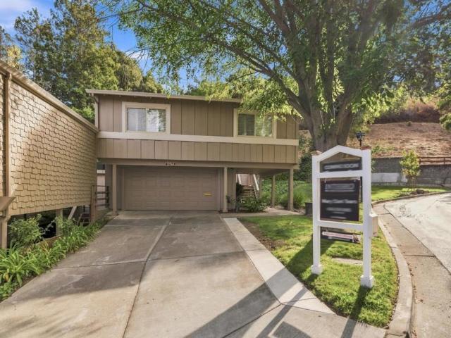 Townhouse for sale in Cupertino, California
