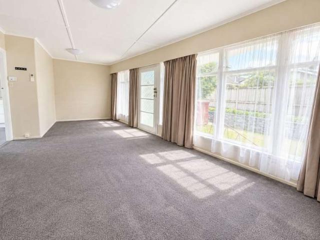 Apartment for rent in Mount Wellington, Oroua County