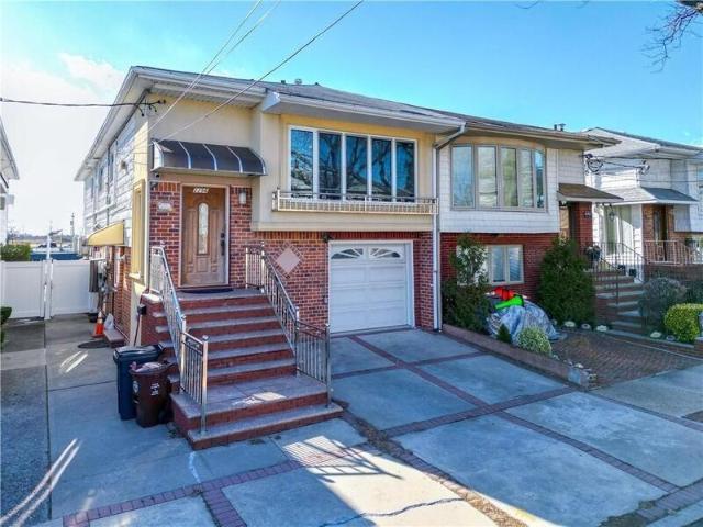 Townhouse for sale in Brooklyn