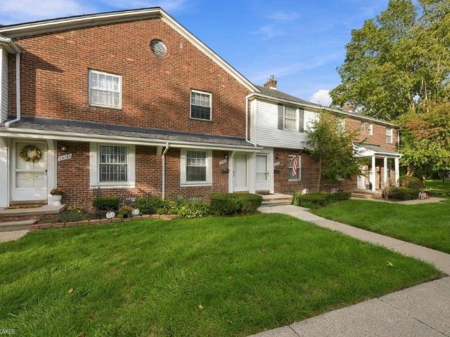 Property for rent in Lakeshore Village, Saint Clair Shores