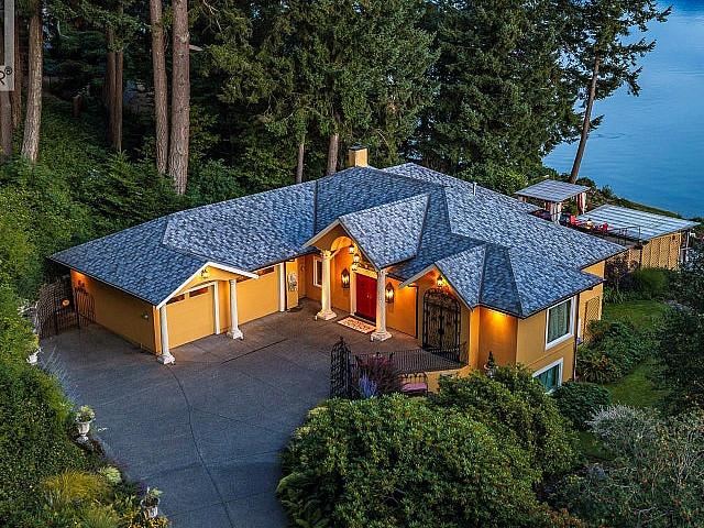 House for sale in British Columbia