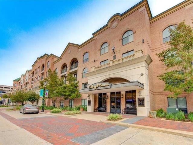 Condo for sale in Sugar Land, Fort Bend County