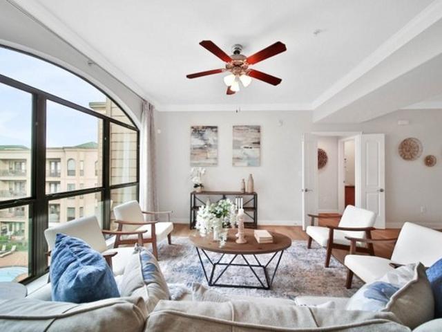 Condo for sale in Sugar Land, Fort Bend County