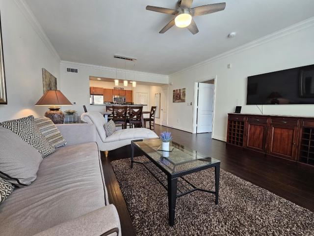 Property for rent in Sugar Land Town Square, Sugar Land