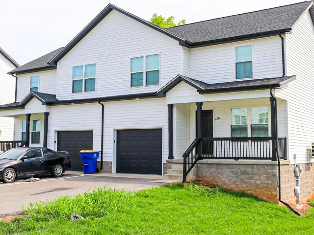 House for sale in Bowling Green, Kentucky