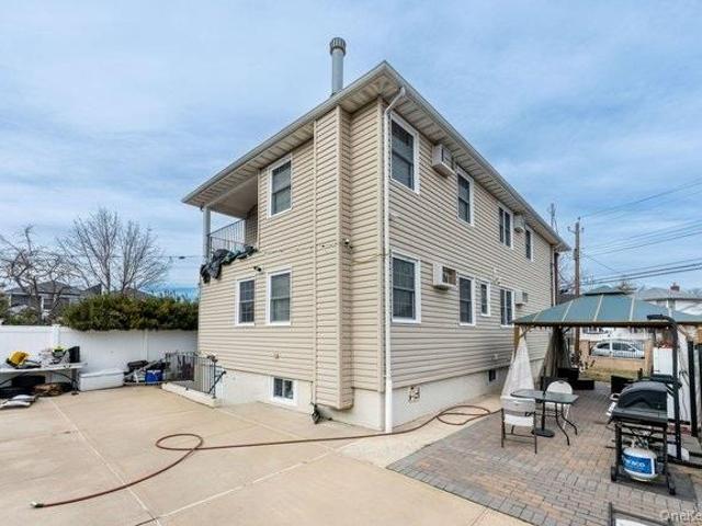 Property for sale in Queens, Arverne