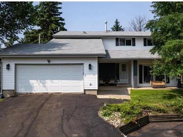House for sale in Alberta