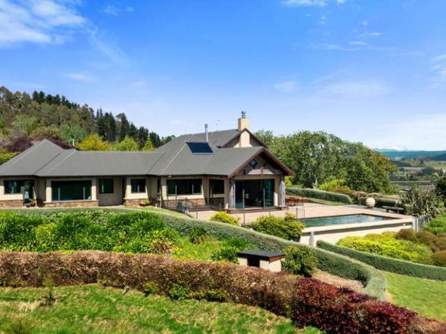 Property for sale in Hope, Tasman