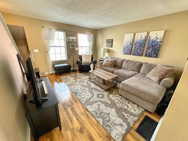 Condo for rent in North Branford, Connecticut