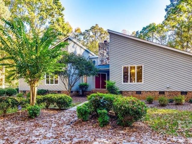 House for sale in Mecklenburg, North Carolina