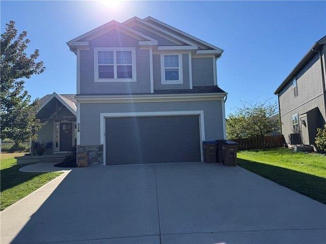House for sale in Ramblewood at Jeters Farms, Raymore
