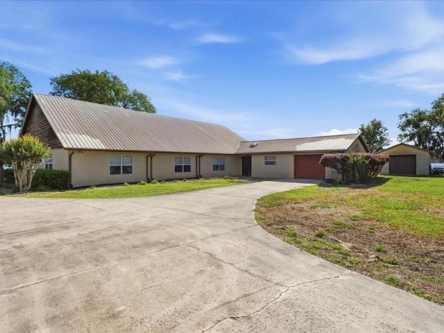 House for sale in Interlachen, Florida