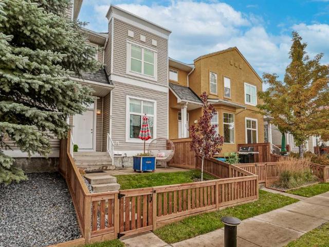 Townhouse for sale in Northwest, Alberta