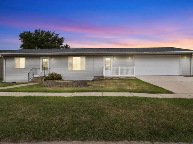 House for sale in Lennox, South Dakota
