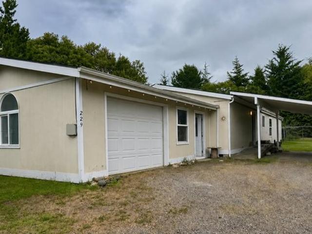 House for sale in Oregonia
