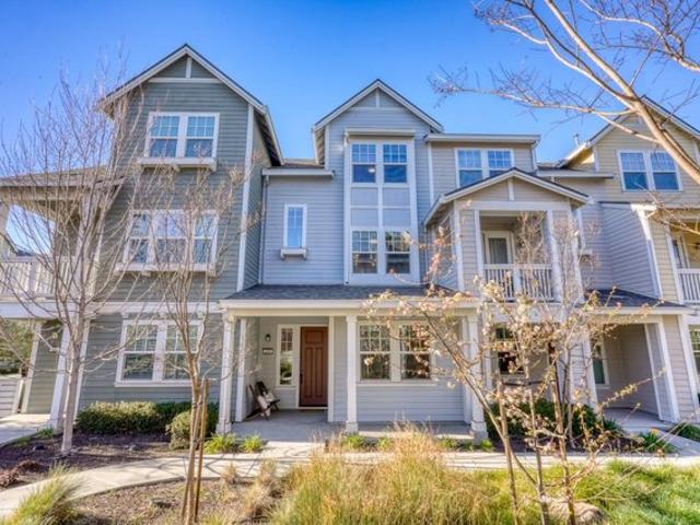 Condo for sale in Mountain View, California