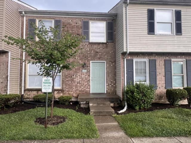 Townhouse for sale in Lexington