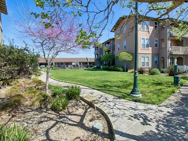 Condo for sale in Freedom, California