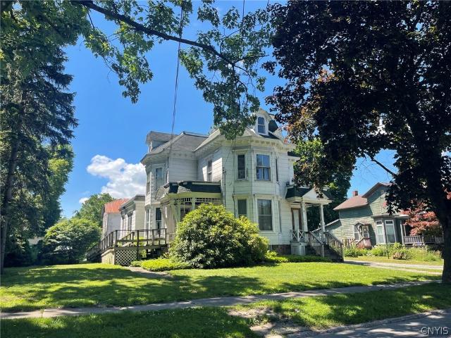 House for sale in Oneida, New York