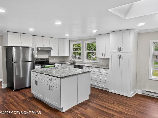 House for sale in Dingmans Ferry, Pennsylvania