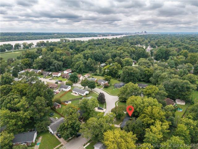 House for sale in Jeffersonville, Indiana