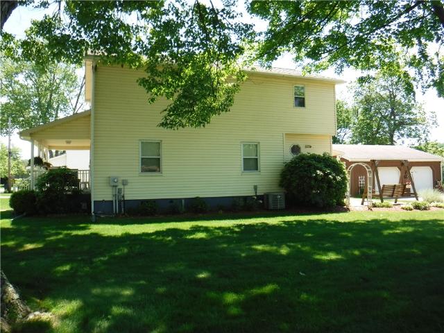 House for sale in Zelienople, Pennsylvania