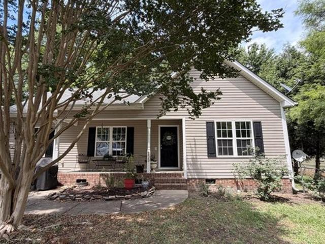 House for sale in Angier, North Carolina