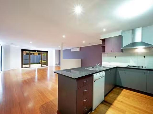House for rent in Canberra, Gungahlin