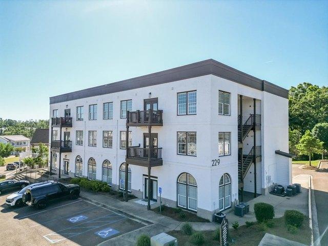Condo for sale in Oxford, Mississippi