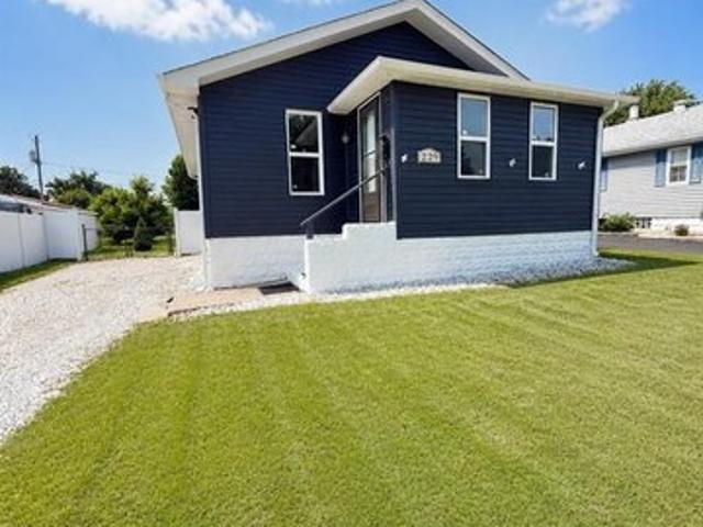 House for sale in Roxana, Illinois