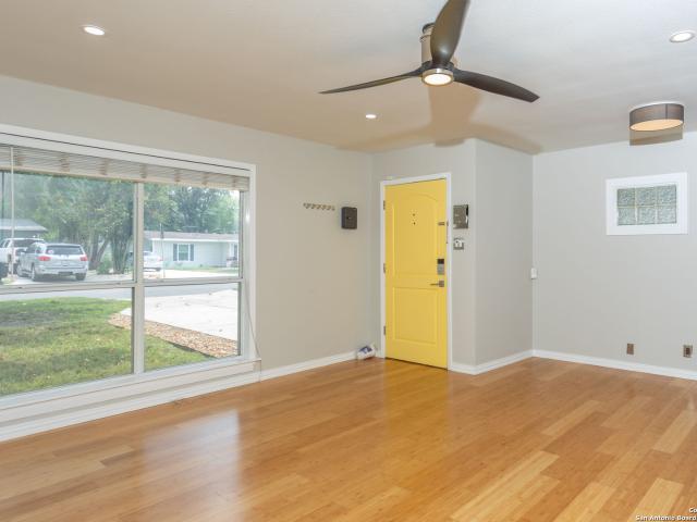 House for sale in Windcrest, Texas