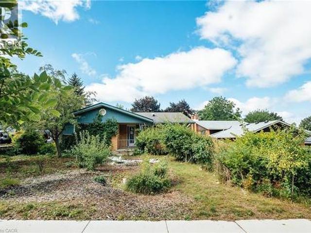 House for sale in Waterloo, Ontario