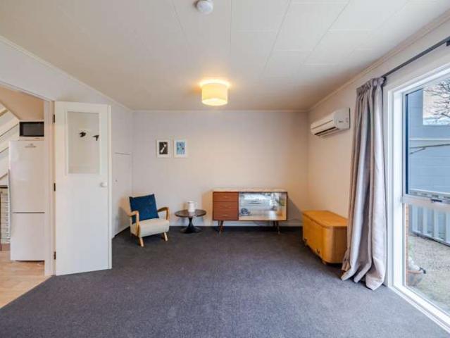 House for sale in Otakou