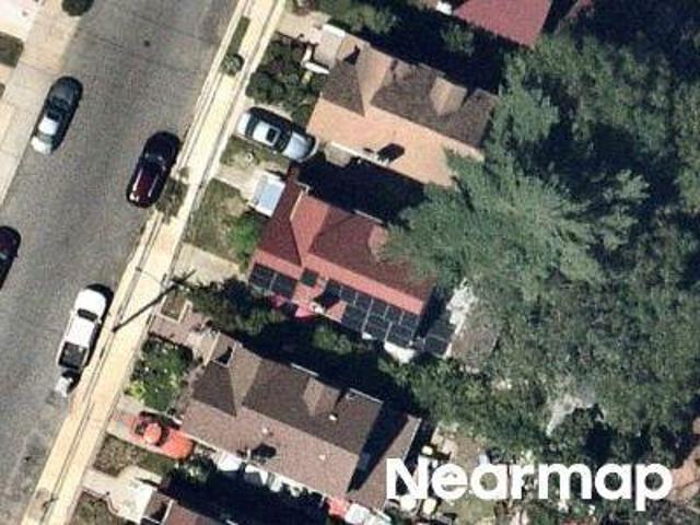 House for sale in Queens, Arverne