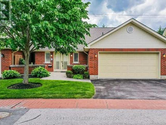 Townhouse for sale in Peterborough, Ontario