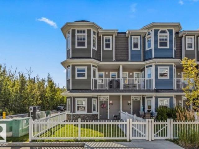 Townhouse for sale in Saint Albert, Alberta