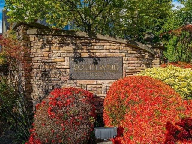 Townhouse for sale in South Surrey, Surrey