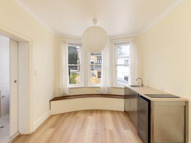 Granny Flat for rent in Potts Point, Sydney