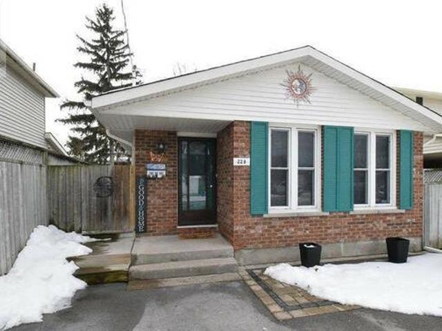 House for sale in St. Catharines, Ontario