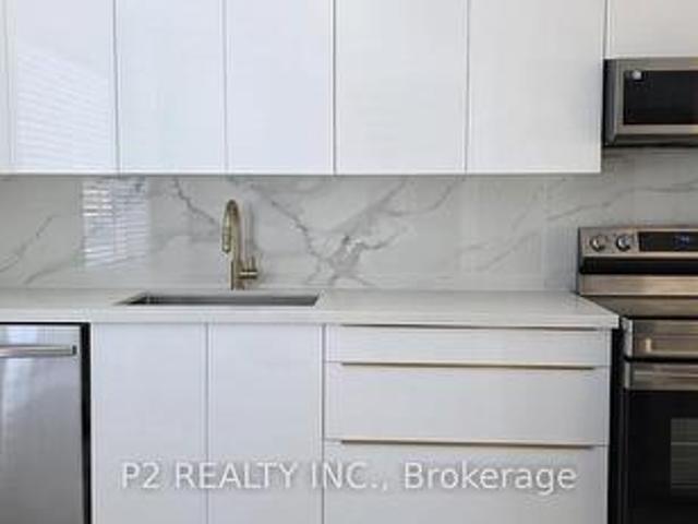 Townhouse for sale in Woburn, Ontario