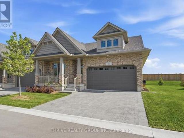 Townhouse for sale in Arva, Ontario