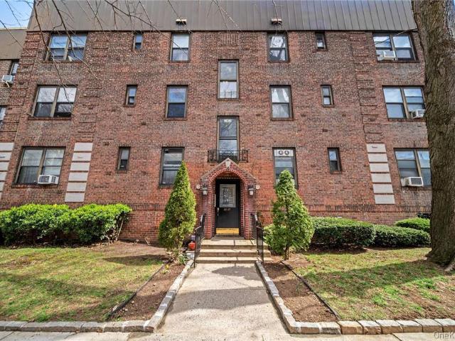 Condo for sale in Queens, Arverne