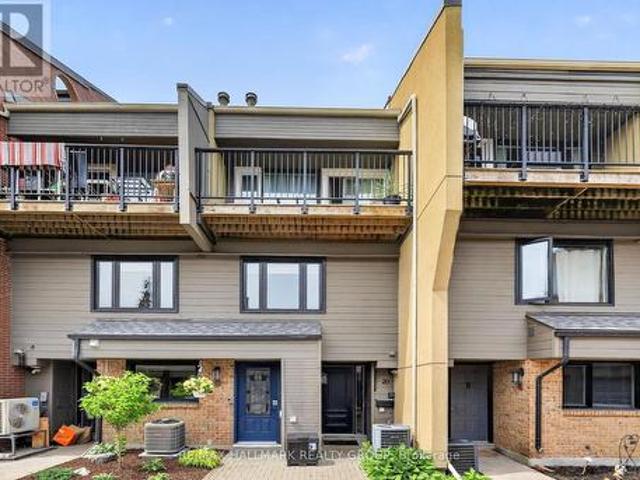 Townhouse for sale in Mulhurst Bay, Ontario