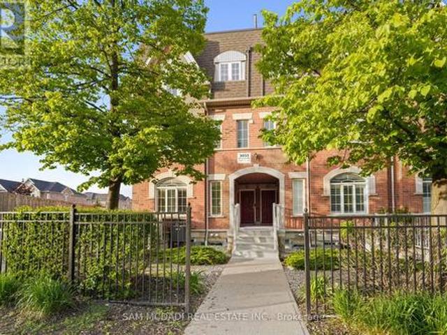 Townhouse for sale in Mississauga, Ontario